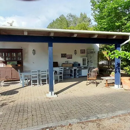 לינה וארוחת בוקר Casa Cerqua Landi - X3 איטרי