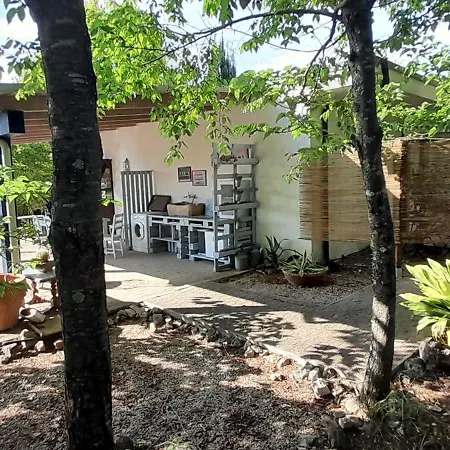 Casa Cerqua Landi Couette-café
