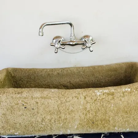לינה וארוחת בוקר Casa Cerqua Landi - X3 *